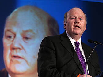 Noonan plans income tax cuts b...